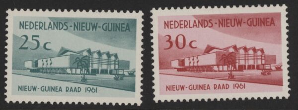 Frankeerzegels Nederlands Nieuw Guinea NVPH nrs. 67-68 postfris